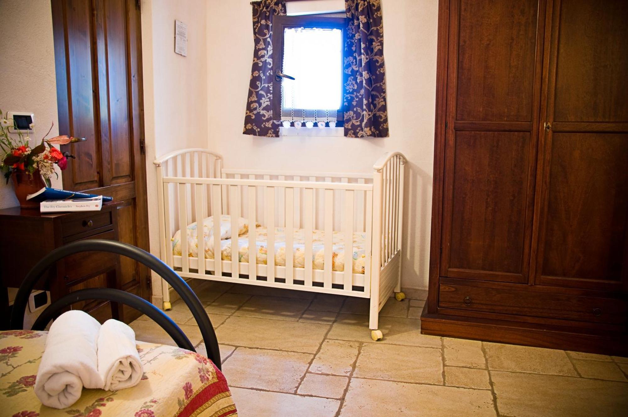 Trulli Il Castagno Guest House Martina Franca Exterior photo